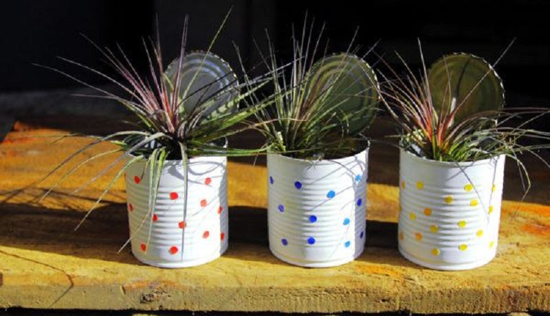 How to make flower pots out of plastic bottles