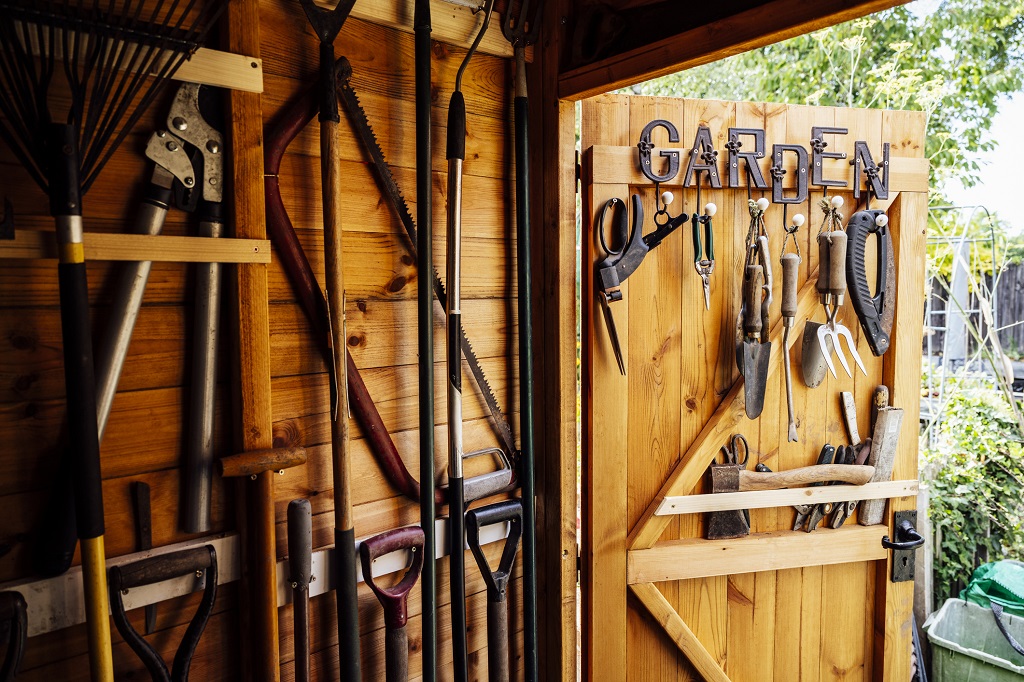 To care for garden tools