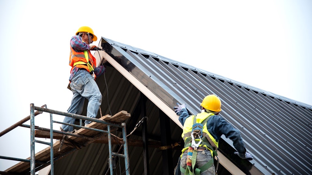 What not to do when installing a metal roof?