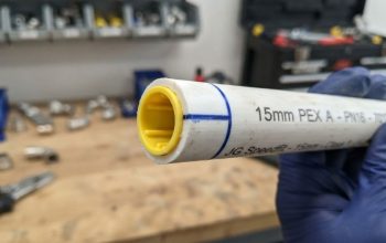 Installing a copper push-fit connector on plastic tubing